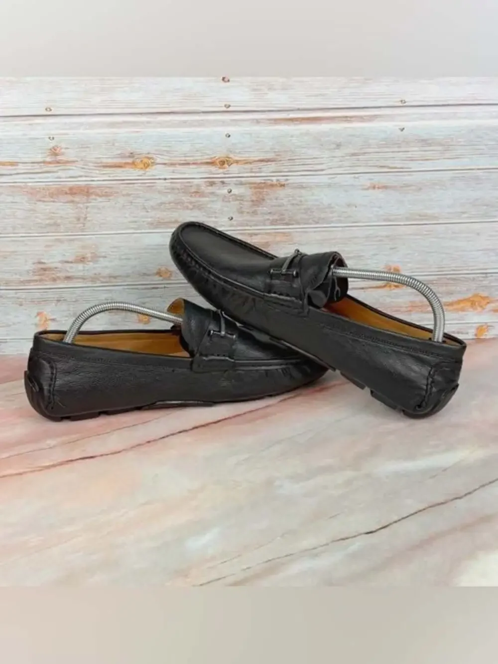Vince Camuto Versic Loafers Pebbles Black Leather - EUC Like New